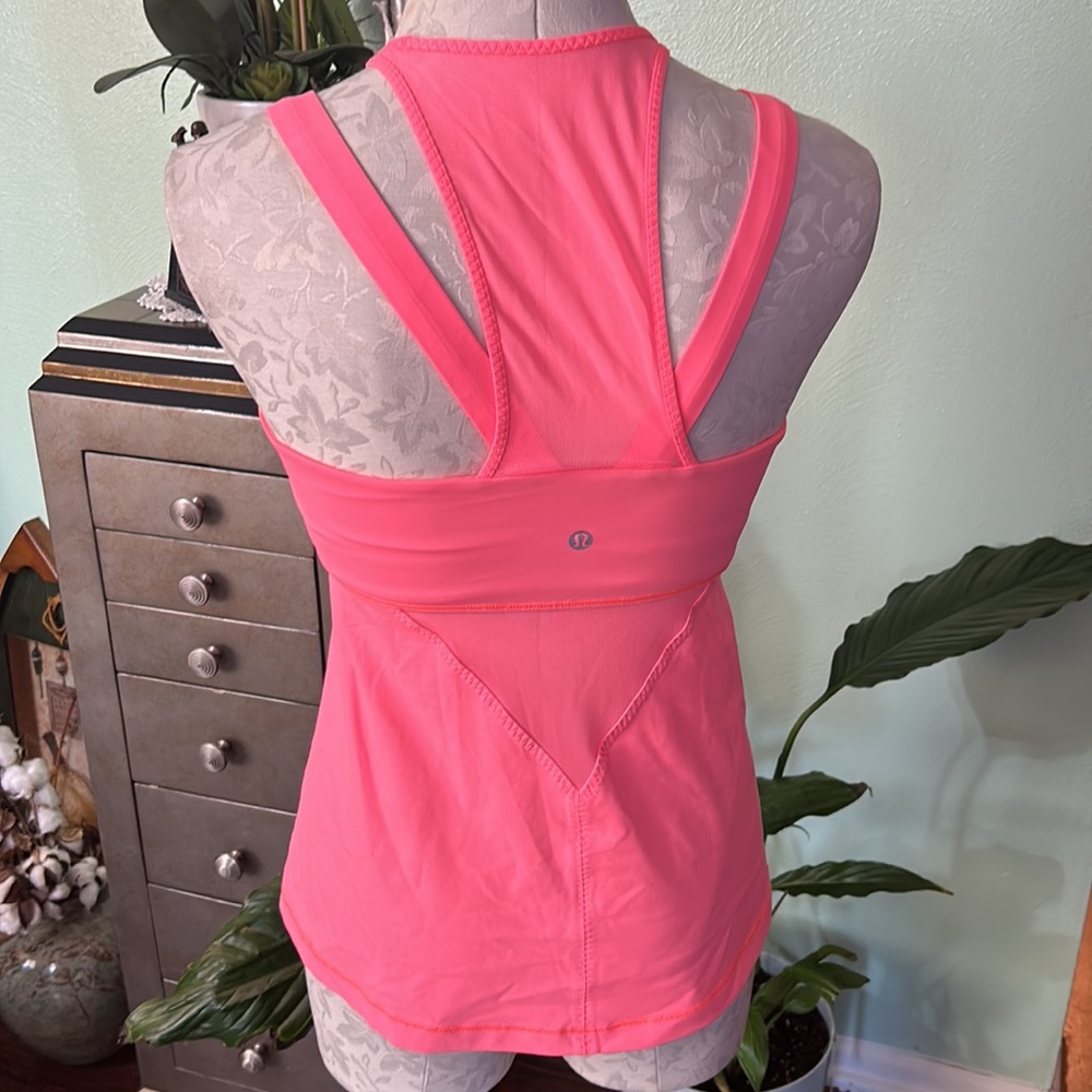 LULULEMON Running In The City Tank 2 Grapefruit Run Gym - Picture 5 of 12